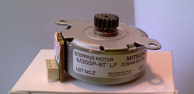 Náhradní díl HP M35SP-9T krokový motor skeneru